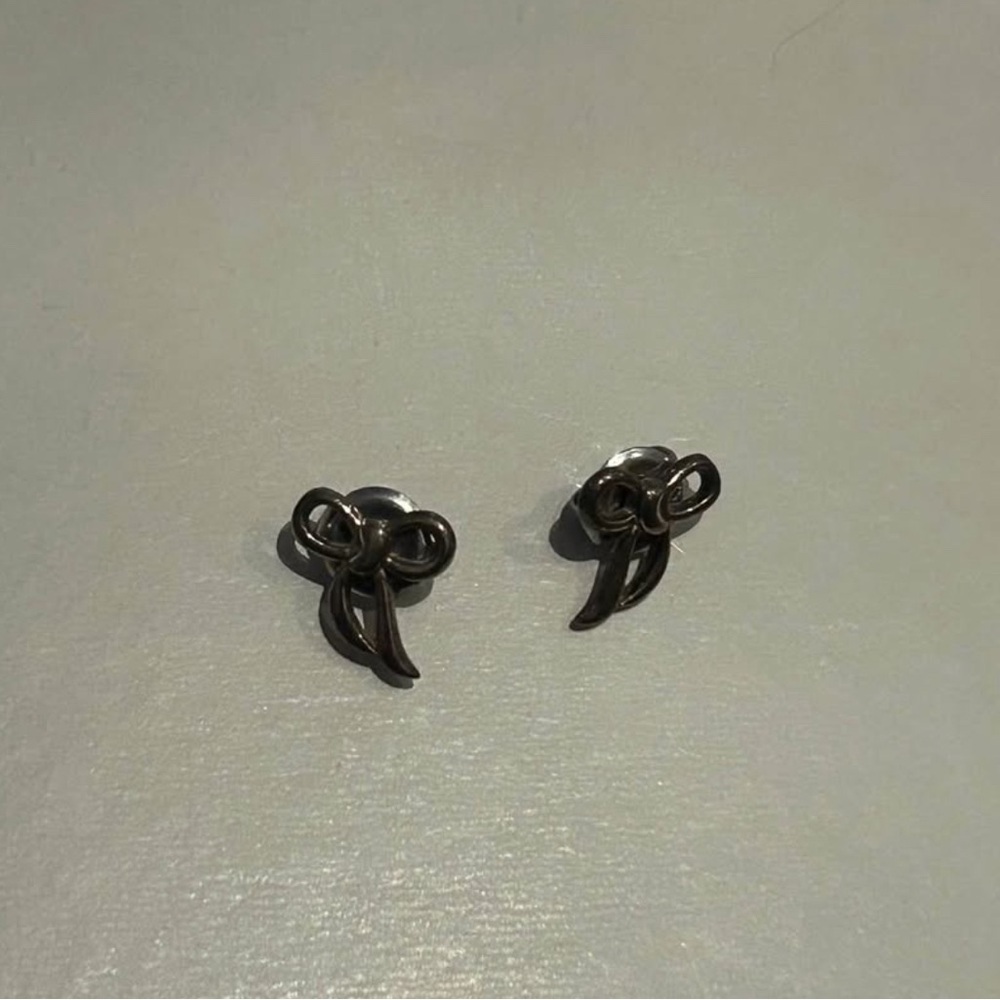 Elegant Silver Bow Earrings